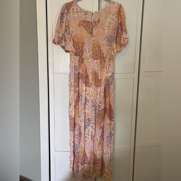 Gigio Floral Pink Maxi Dress with Ruffle Sleeves size M - Picture 2 of 5